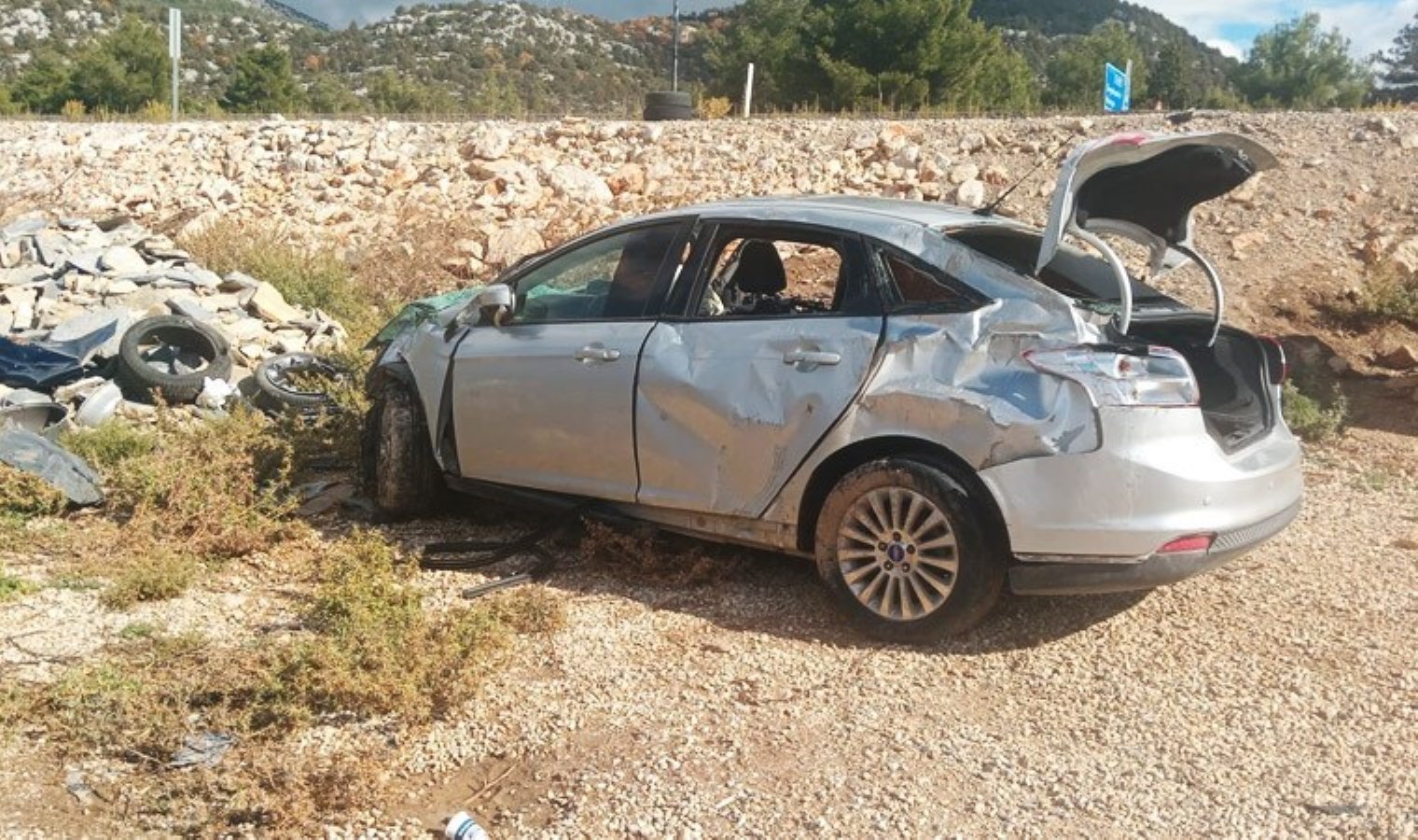 Yeni açılan Antalya-Konya karayolunda feci kaza: 1 ölü, 1 yaralı